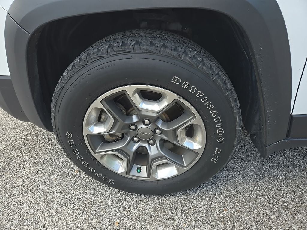 2019 Jeep Cherokee Trailhawk