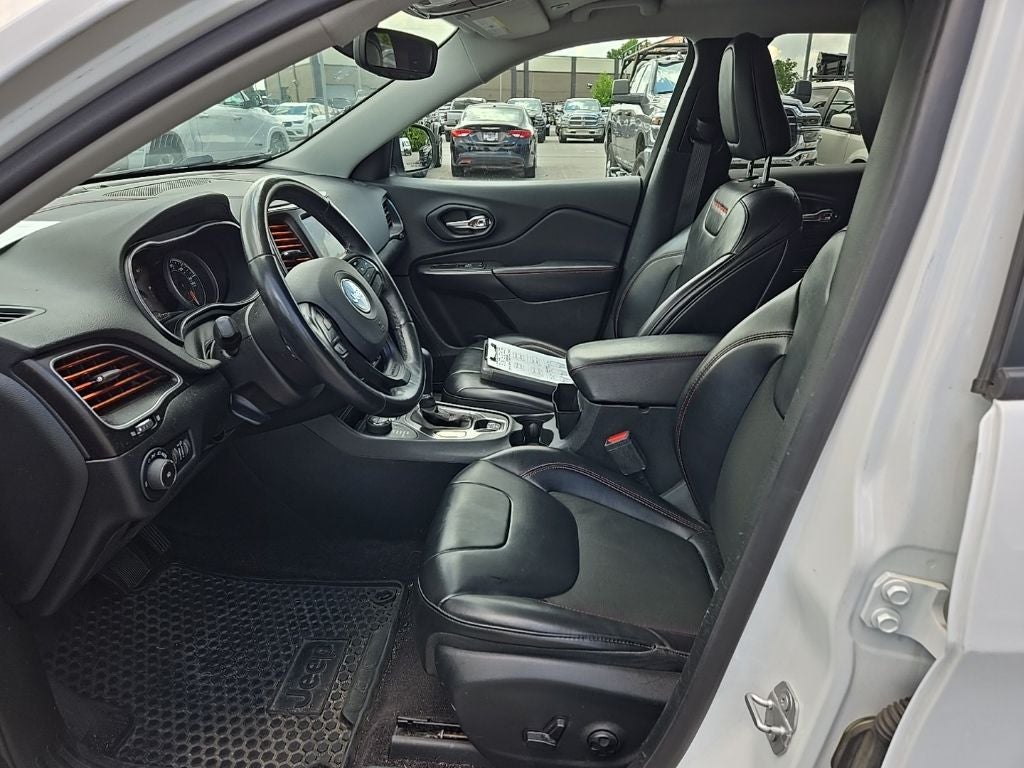 2019 Jeep Cherokee Trailhawk