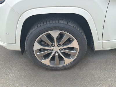2019 Jeep Cherokee Overland 4x4