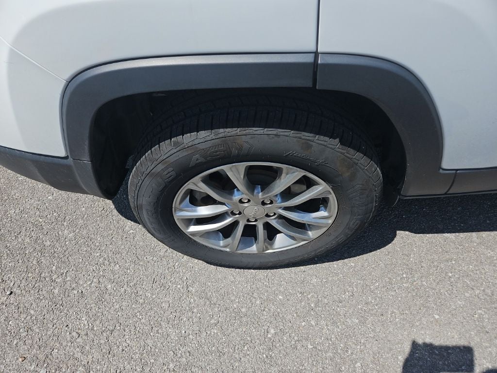 2019 Jeep Cherokee Latitude Plus 4x4