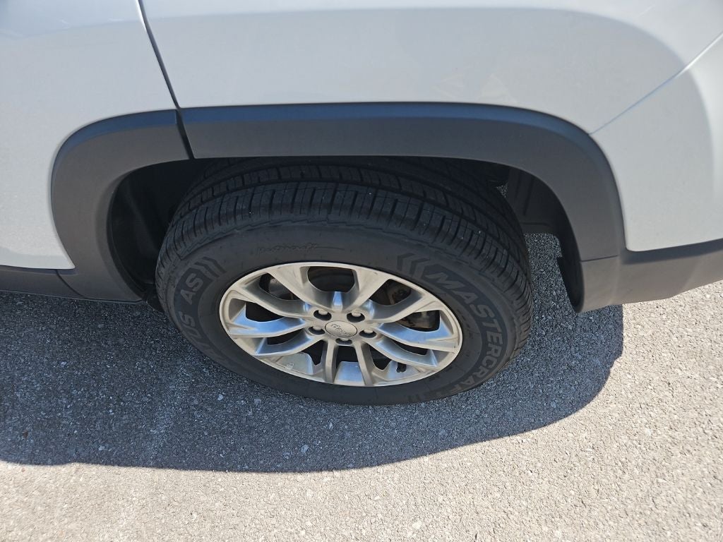 2019 Jeep Cherokee Latitude Plus 4x4