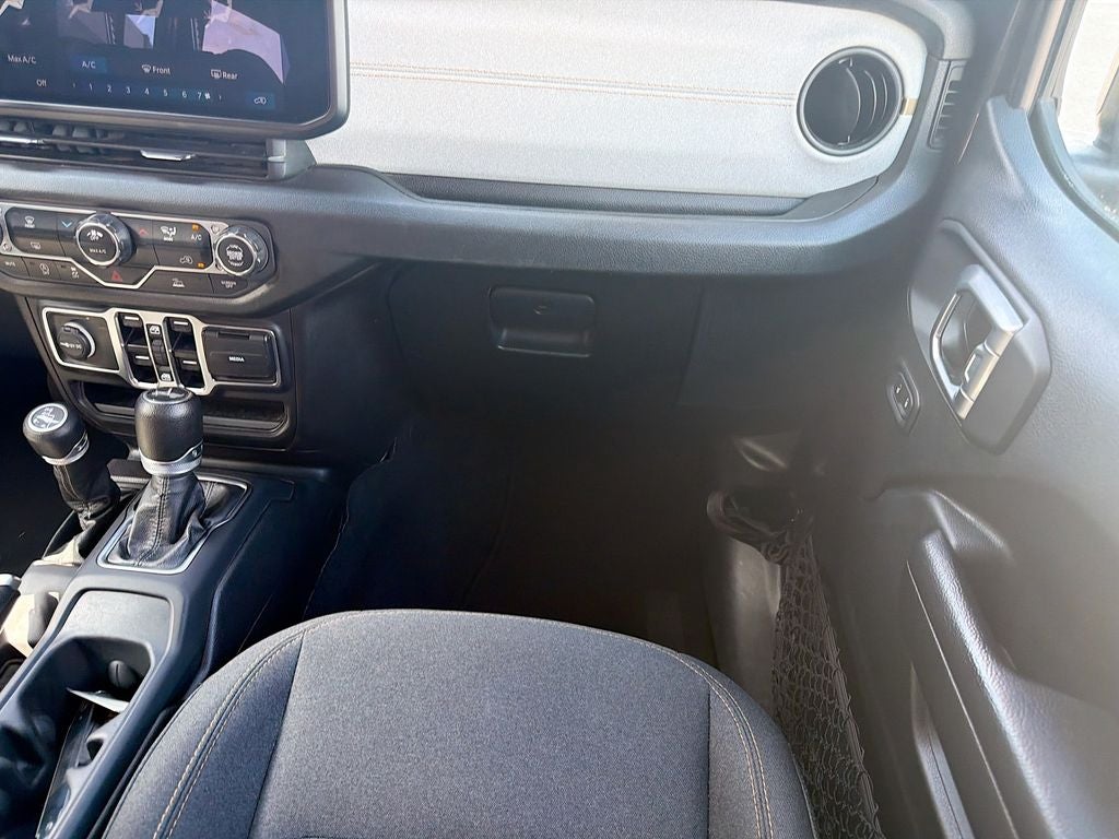 2024 Jeep Wrangler 4-Door Sport S 4x4