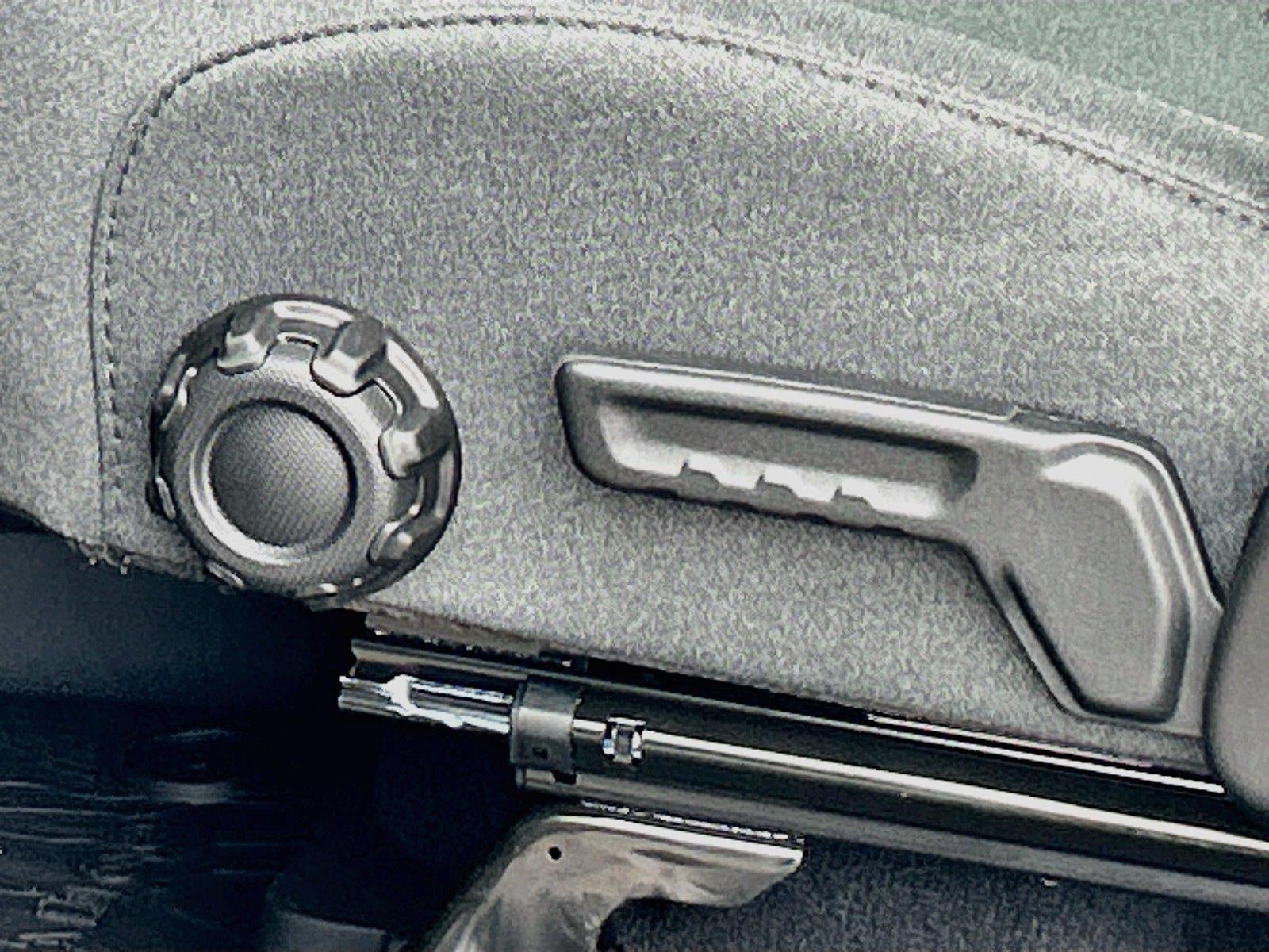 2027 Jeep Wrangler WRANGLER 4-DOOR SPORT S
