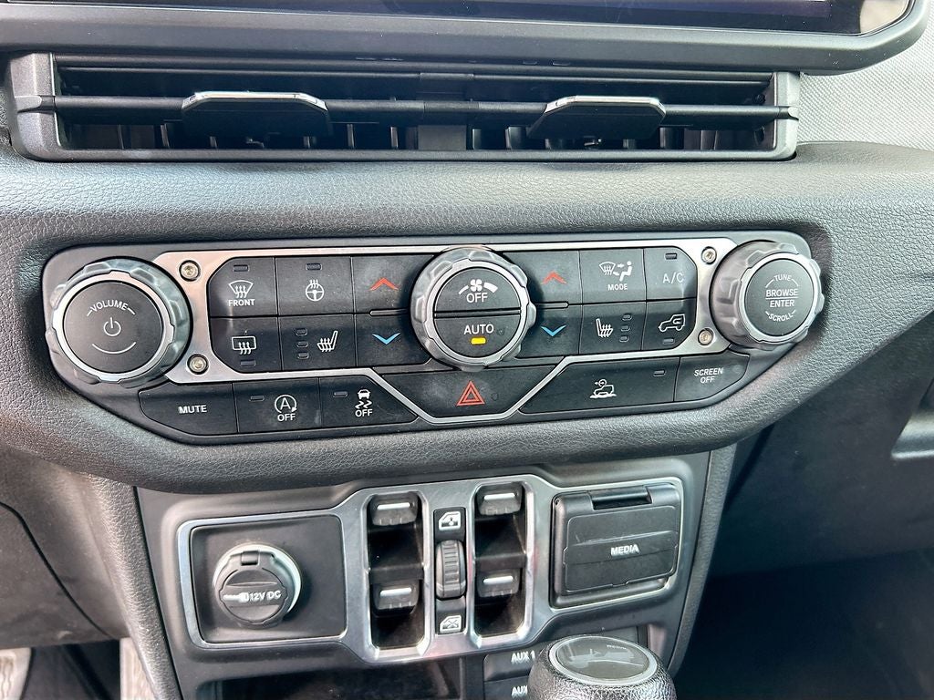 2024 Jeep Wrangler 4-Door Sport S 4x4
