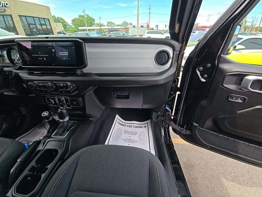 2024 Jeep Wrangler 4-Door Sport S 4x4