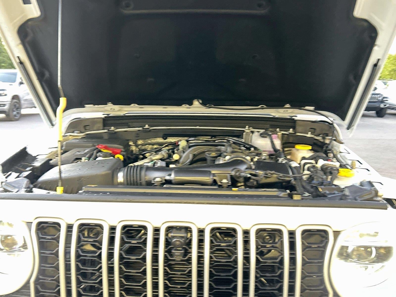 2027 Jeep Wrangler WRANGLER 4-DOOR SAHARA