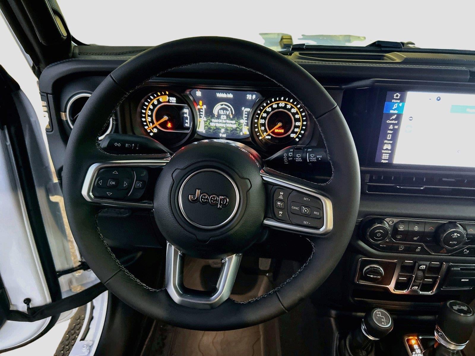 2027 Jeep Wrangler WRANGLER 4-DOOR SAHARA