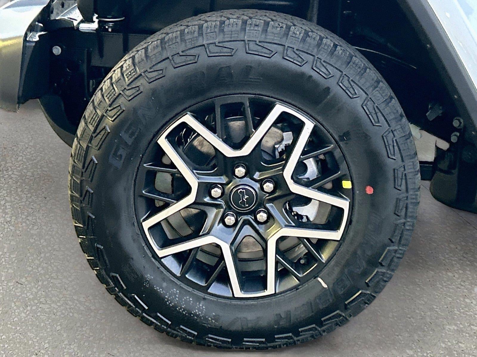 2027 Jeep Wrangler WRANGLER 4-DOOR SAHARA