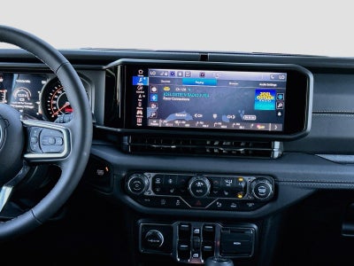 2027 Jeep Wrangler WRANGLER 4-DOOR SAHARA