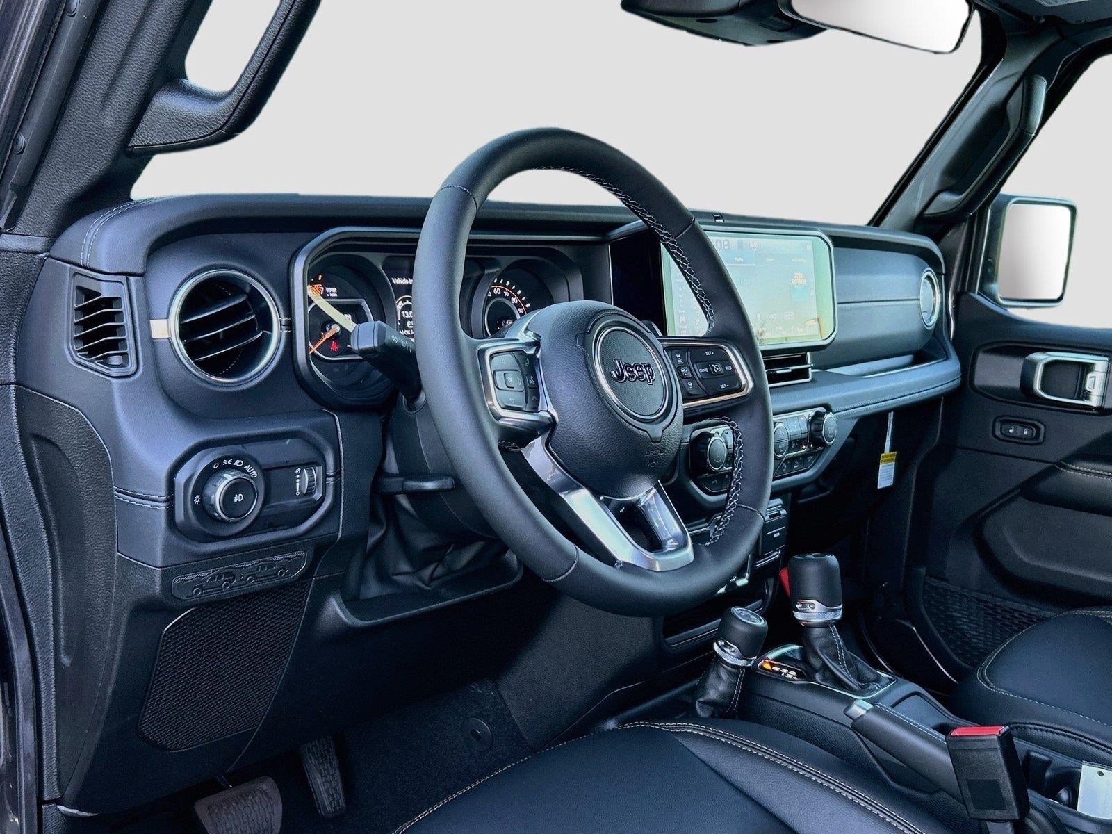 2027 Jeep Wrangler WRANGLER 4-DOOR SAHARA