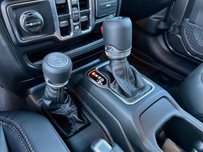 2027 Jeep Wrangler WRANGLER 4-DOOR SAHARA