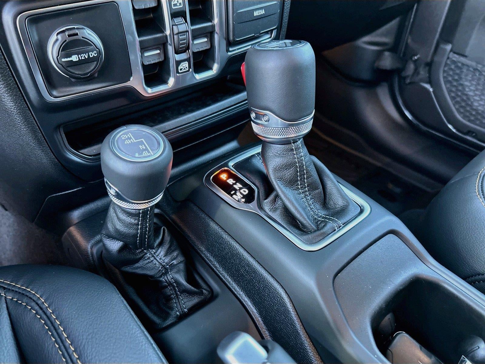 2027 Jeep Wrangler WRANGLER 4-DOOR SAHARA