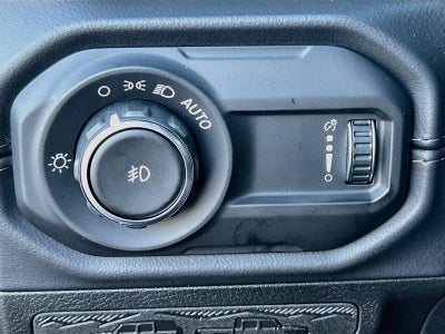 2027 Jeep Wrangler WRANGLER 4-DOOR SAHARA