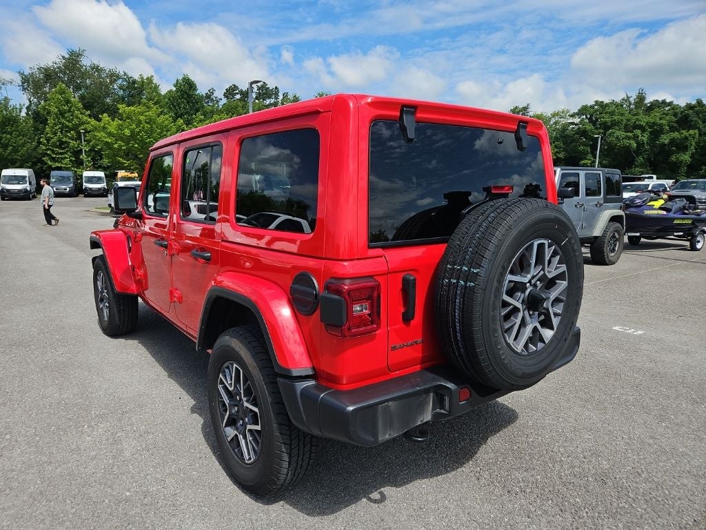 2025 Jeep Wrangler 4-Door Sahara 4x4