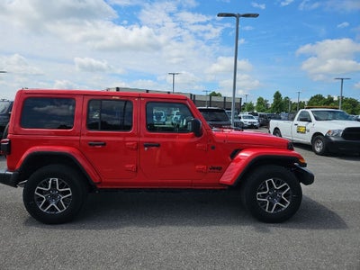2025 Jeep Wrangler 4-Door Sahara 4x4