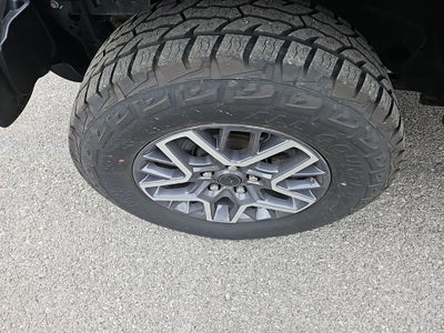 2024 Jeep Wrangler 4-Door Sahara 4x4