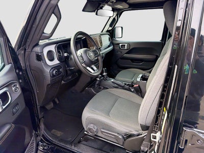 2024 Jeep Wrangler 4-Door Sahara 4x4