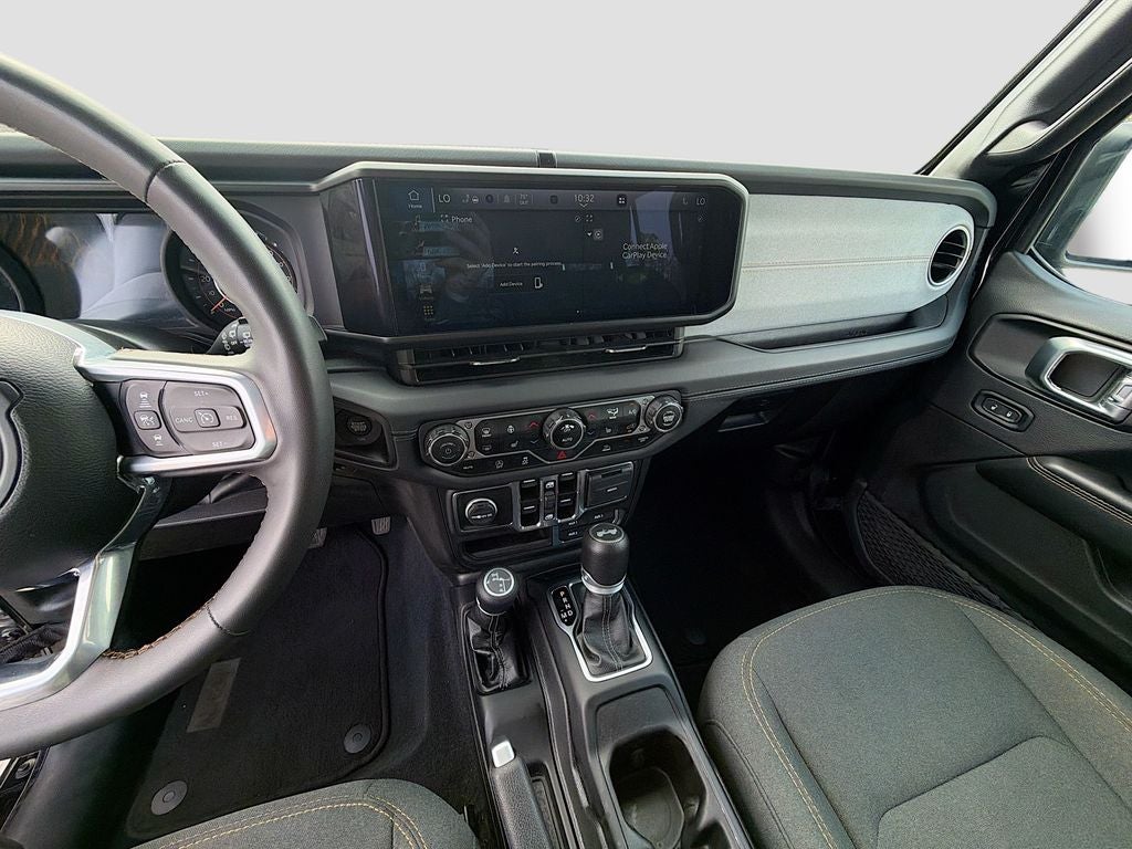 2024 Jeep Wrangler 4-Door Sahara 4x4