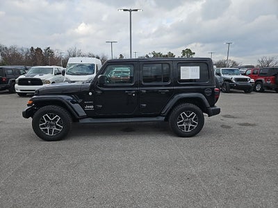 2024 Jeep Wrangler 4-Door Sahara 4x4