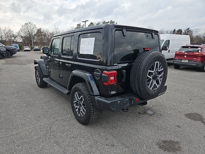 2024 Jeep Wrangler 4-Door Sahara 4x4