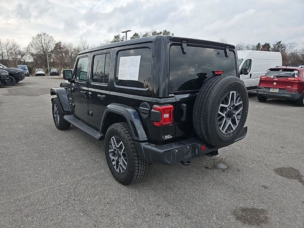 2024 Jeep Wrangler 4-Door Sahara 4x4