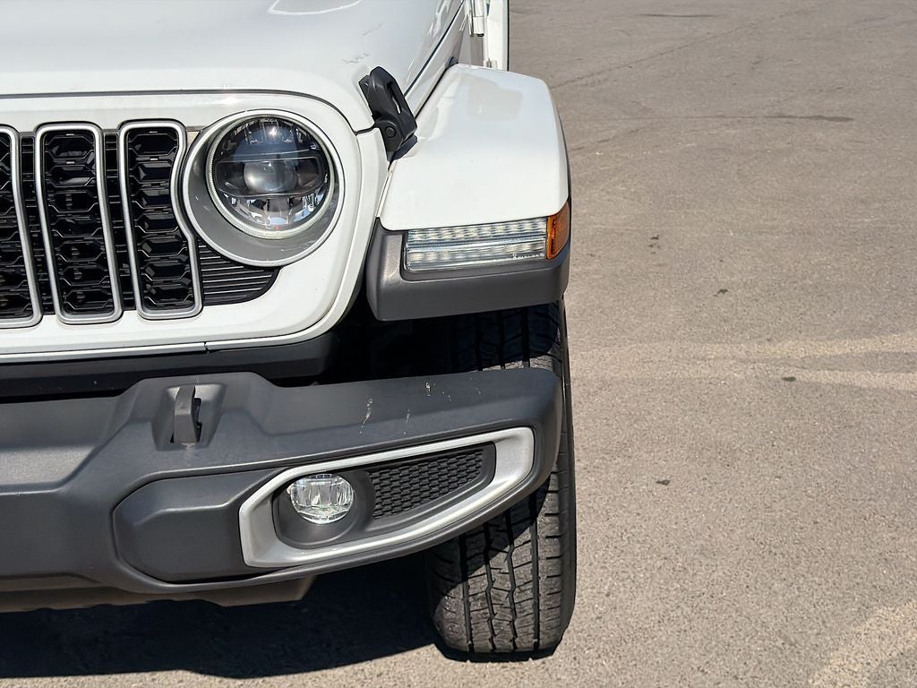 2024 Jeep Wrangler 4-Door Sahara 4x4