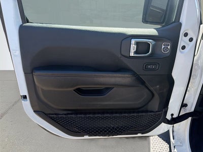 2024 Jeep Wrangler 4-Door Sahara 4x4