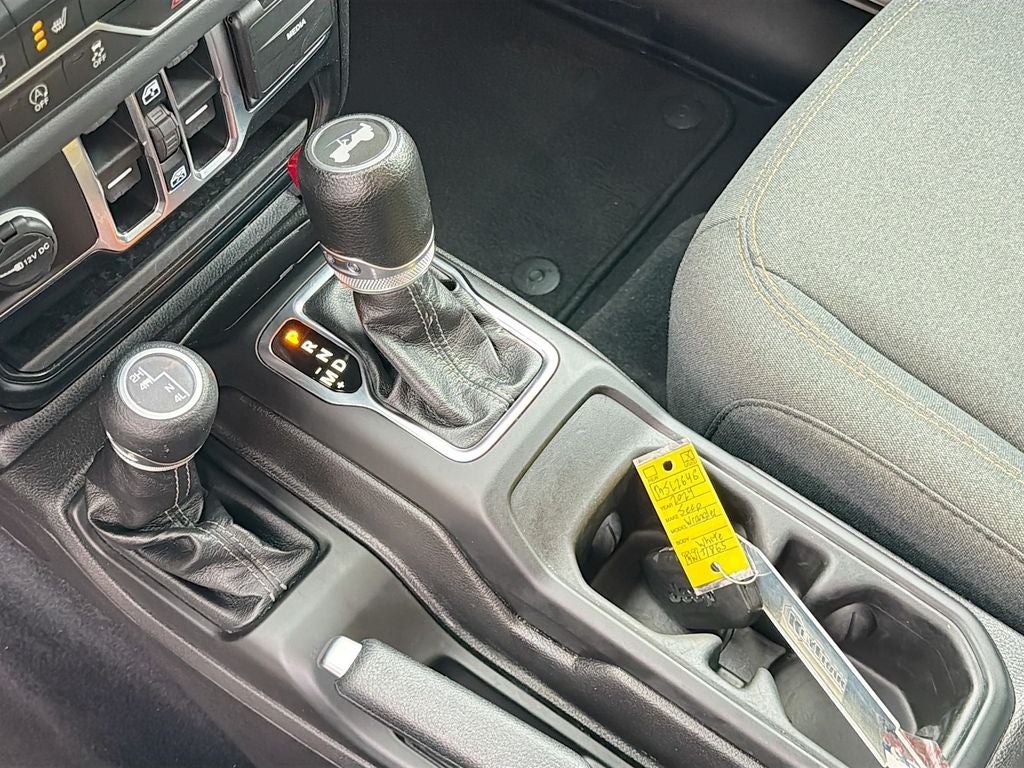 2024 Jeep Wrangler 4-Door Sahara 4x4