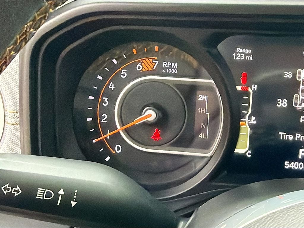 2024 Jeep Wrangler 4-Door Sahara 4x4