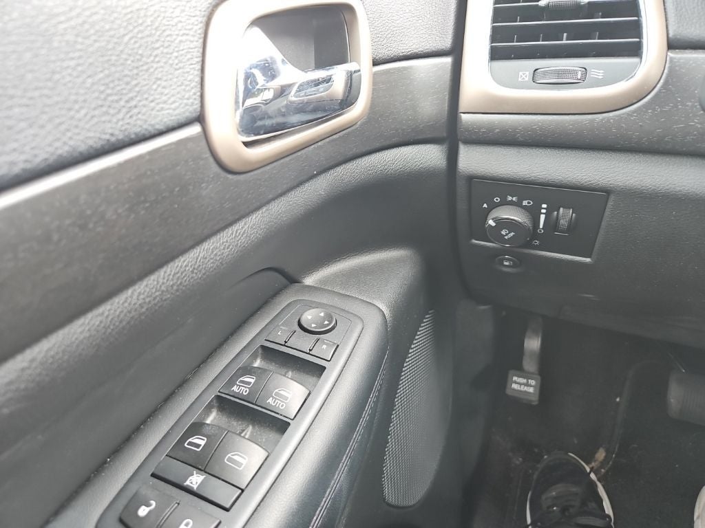 2017 Jeep Grand Cherokee Laredo