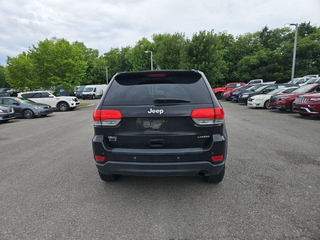 2017 Jeep Grand Cherokee Laredo