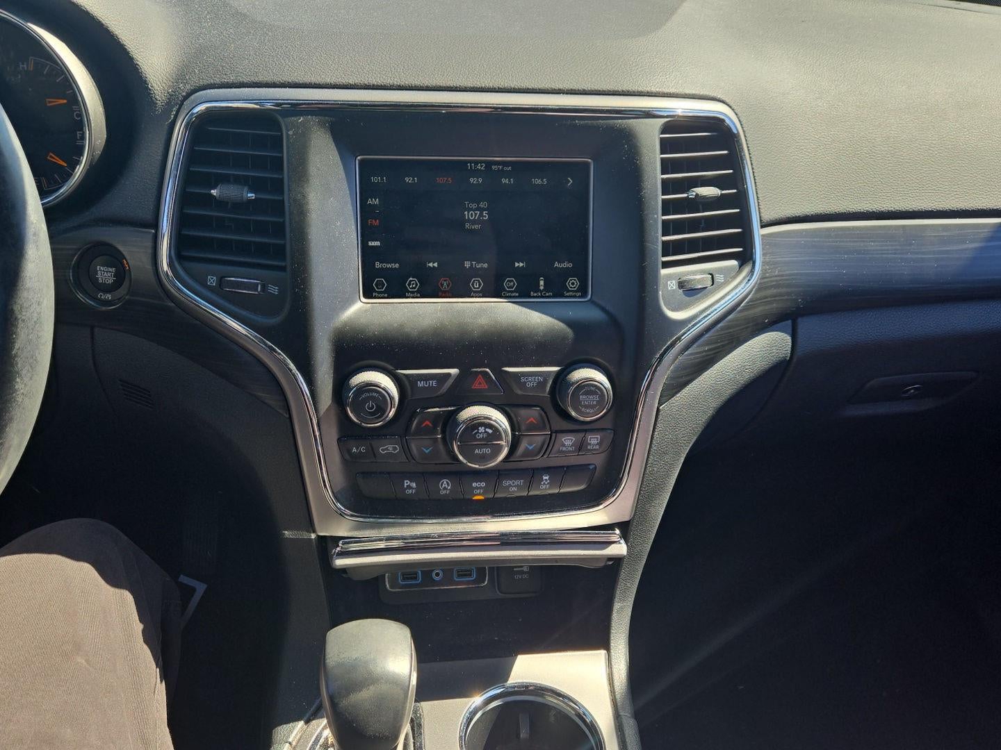2020 Jeep Grand Cherokee Laredo E 4x2
