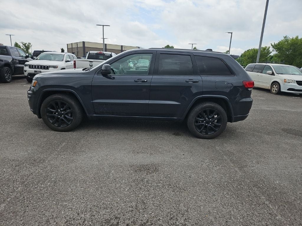 2017 Jeep Grand Cherokee Altitude