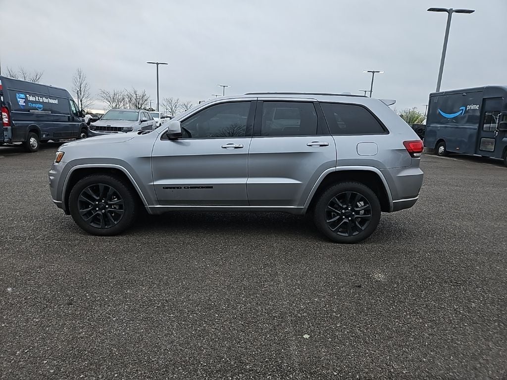 2020 Jeep Grand Cherokee Altitude