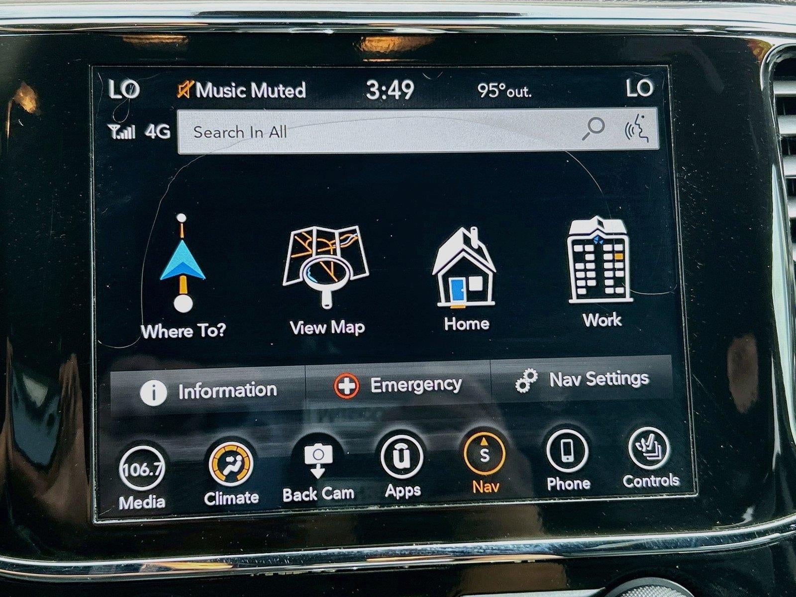 2021 Jeep Grand Cherokee Laredo X 4x4