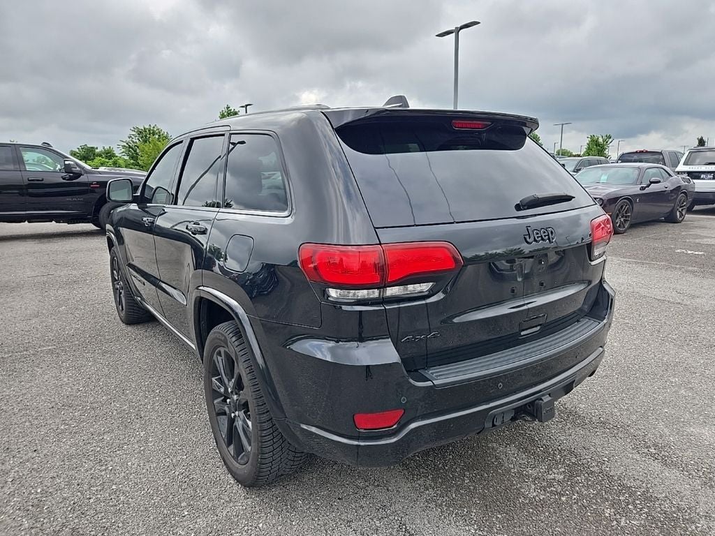 2021 Jeep Grand Cherokee Laredo X 4x4