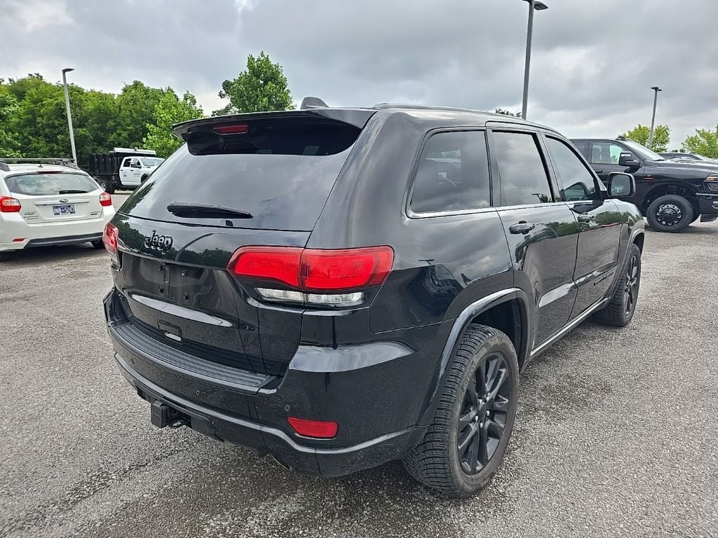 2021 Jeep Grand Cherokee Laredo X 4x4
