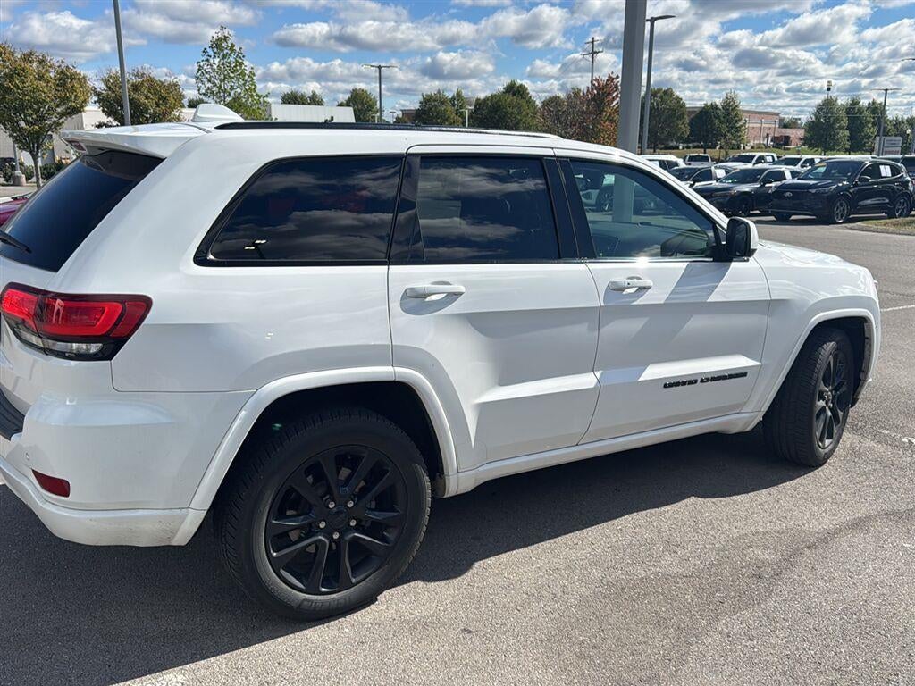 2020 Jeep Grand Cherokee Altitude
