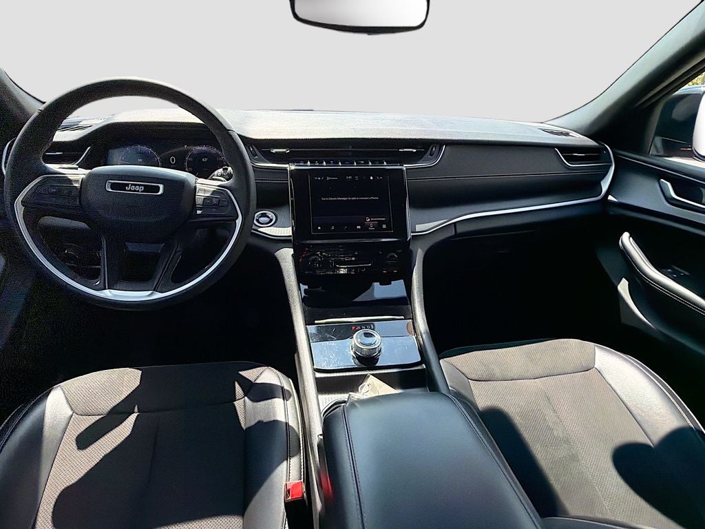 2024 Jeep Grand Cherokee Altitude 4x2