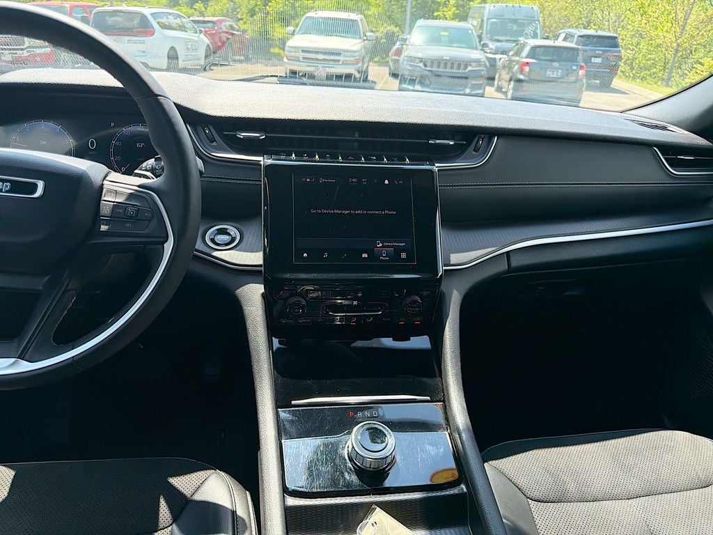 2024 Jeep Grand Cherokee Altitude 4x2