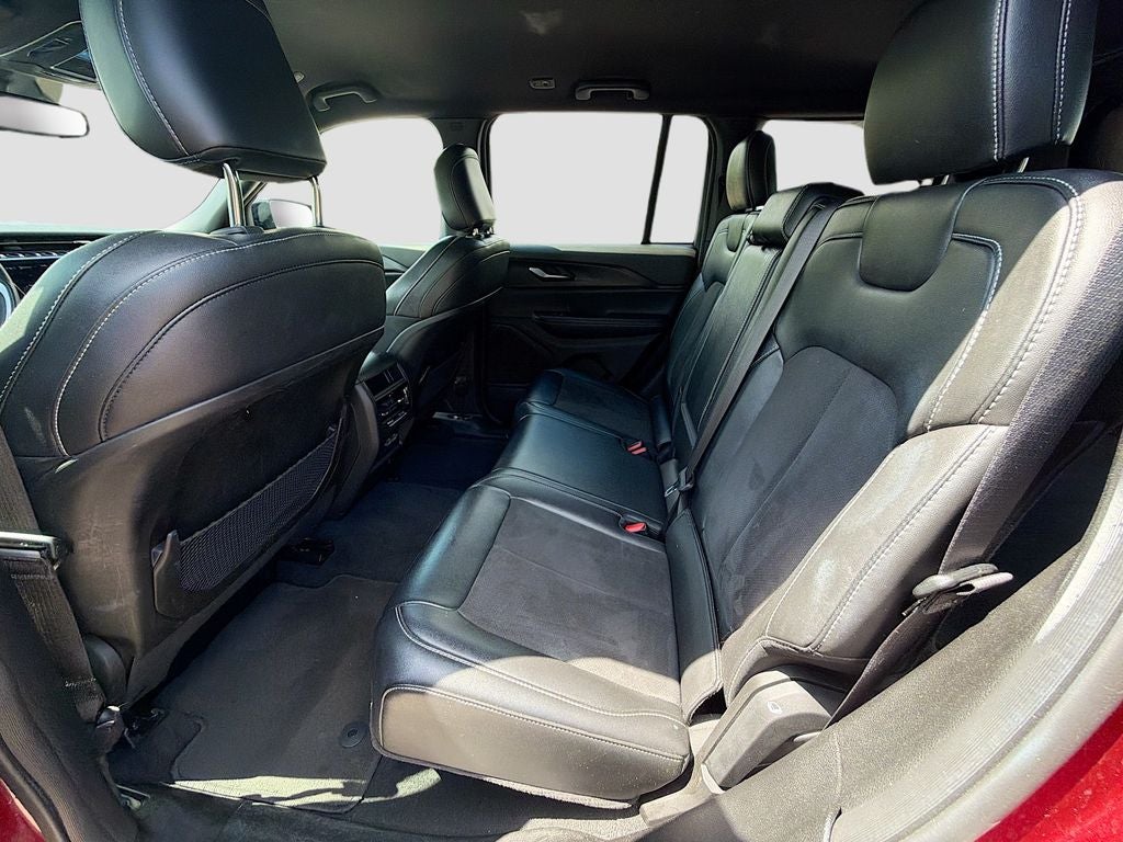 2024 Jeep Grand Cherokee Altitude 4x2