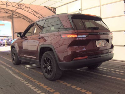 2024 Jeep Grand Cherokee Altitude 4x2