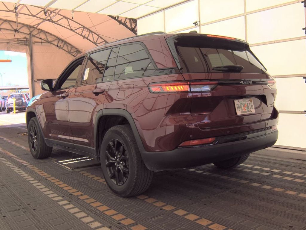 2024 Jeep Grand Cherokee Altitude 4x2