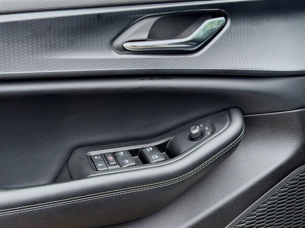2024 Jeep Grand Cherokee Laredo 4x2