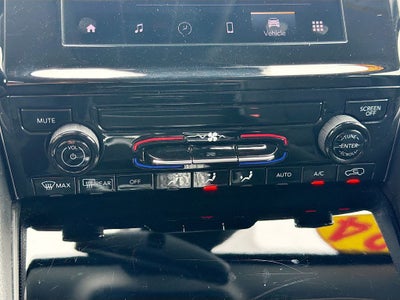2024 Jeep Grand Cherokee Laredo 4x2