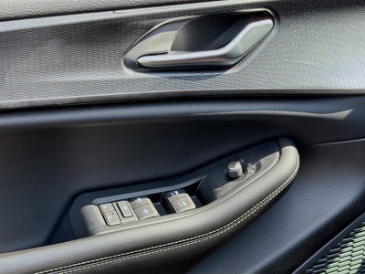 2023 Jeep Grand Cherokee Laredo 4x2