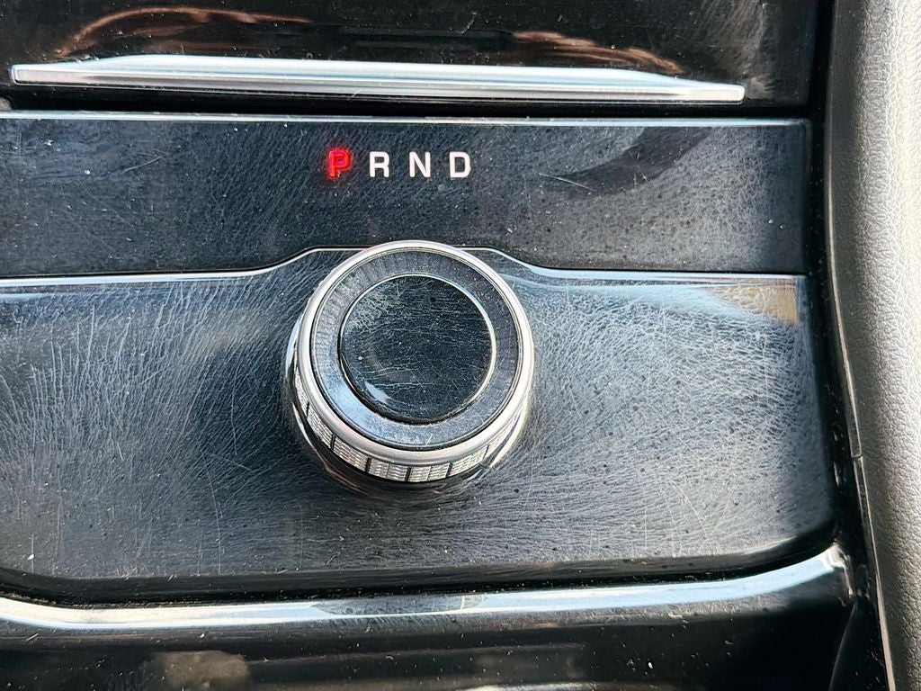 2023 Jeep Grand Cherokee Laredo 4x2