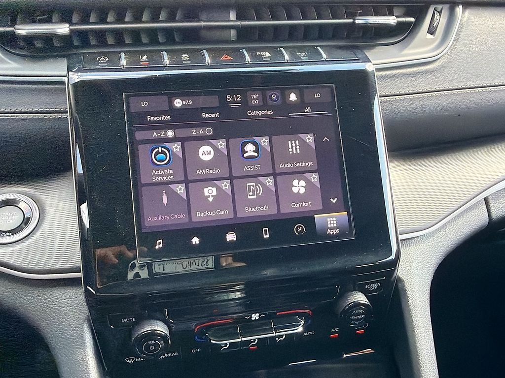 2023 Jeep Grand Cherokee Laredo 4x2