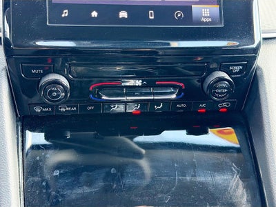 2023 Jeep Grand Cherokee Laredo 4x2