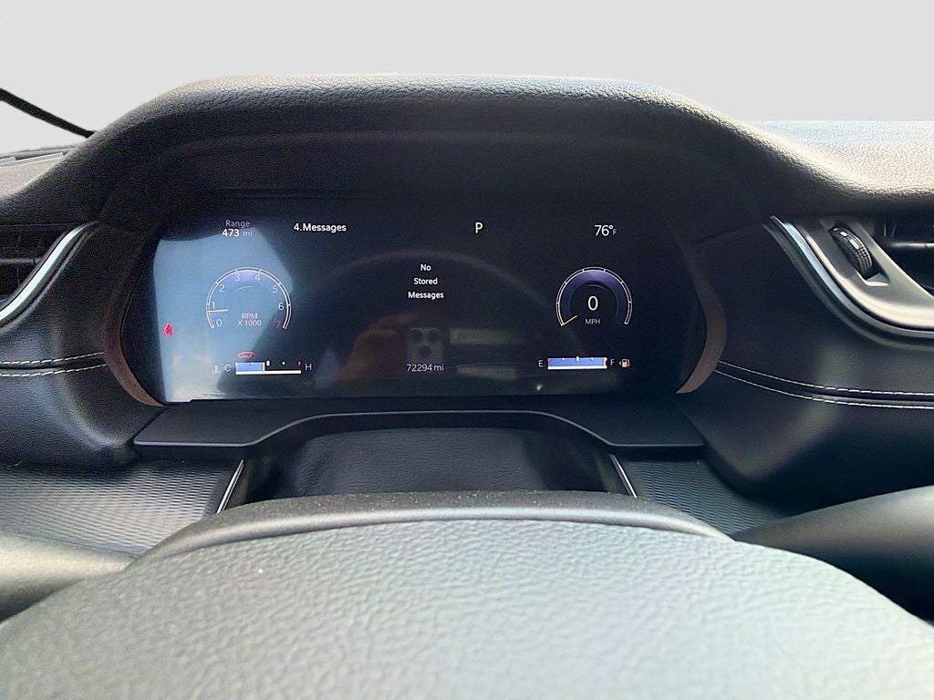 2023 Jeep Grand Cherokee Laredo 4x2